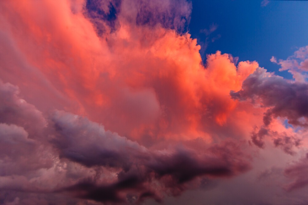 Wolkenstimmung im Abendlicht